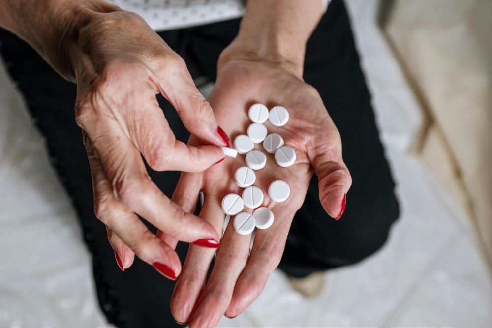 Hydrocodone misuse context