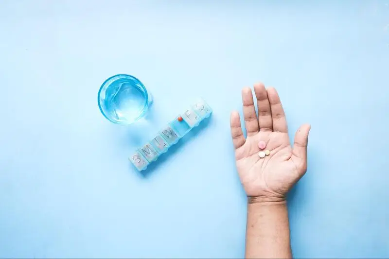 Holding morphine