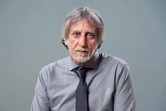 Dr. Andre Waismann