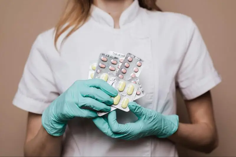 Drug Interactions of OxyContin and Heroin